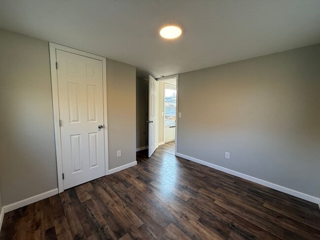 Building Photo - 2 Bedroom 1 Bath Home located in Greeneville, TN