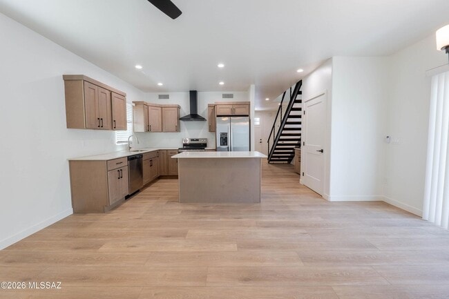 Building Photo - 1300 N Rook Ave