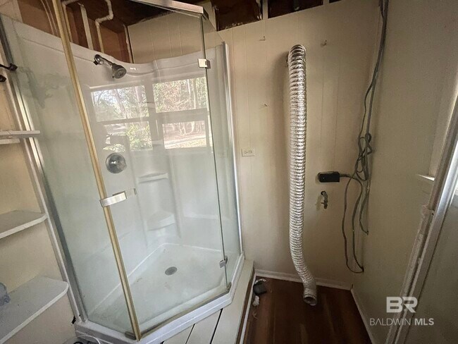 Building Photo - 6621 Purvis Rd