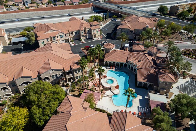 Building Photo - 10550 W Alexander Rd