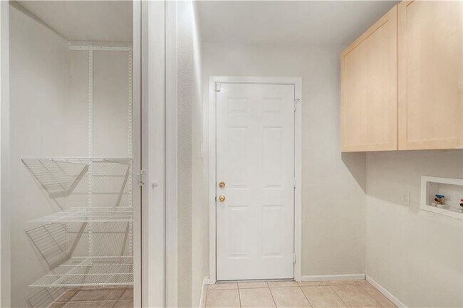 Building Photo - 11515 Powder Mill Trail
