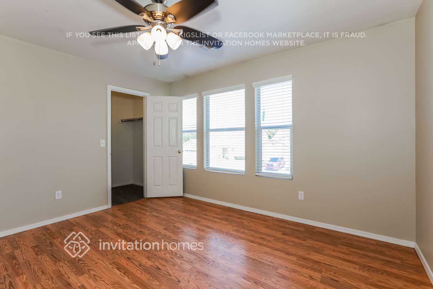 Building Photo - 8213 E Posada Ave