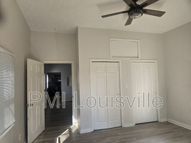 Building Photo - 616 N 28th St