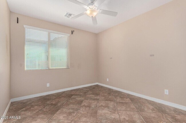 Building Photo - 2585 E Carob Dr