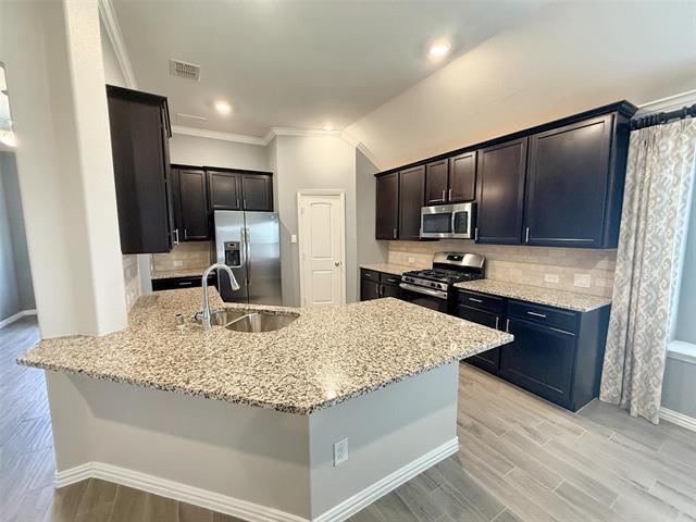Building Photo - 6111 Gloucester Dr