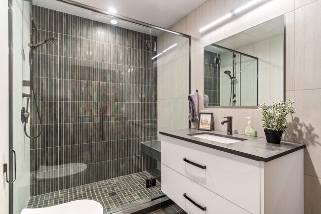 Building Photo - 44841 Desert Horizons Dr