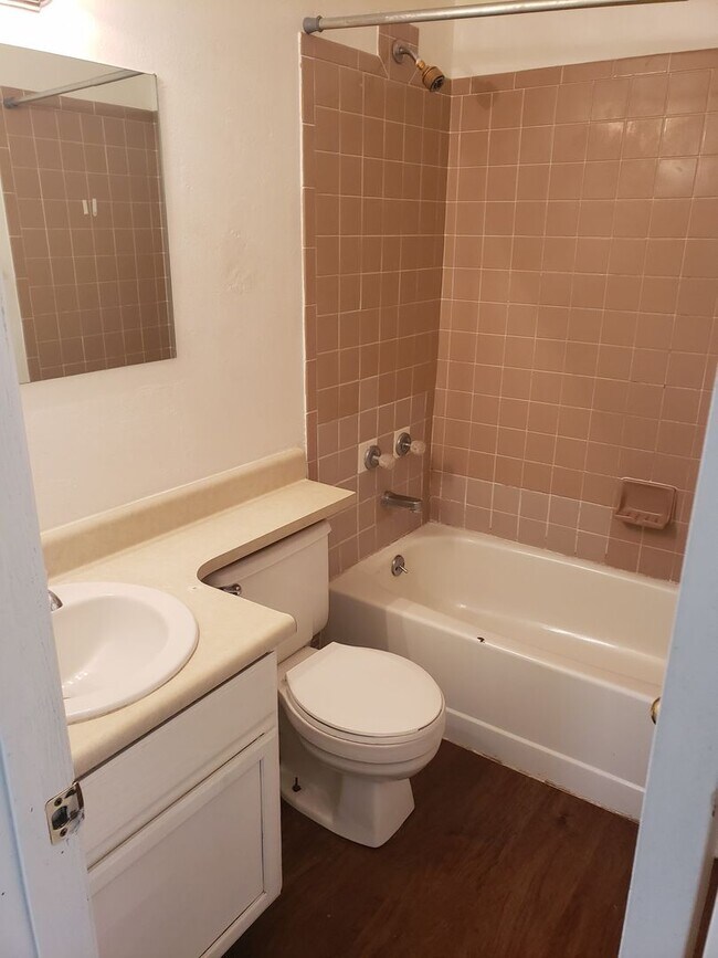 Building Photo - 6729 Pahokee Ct