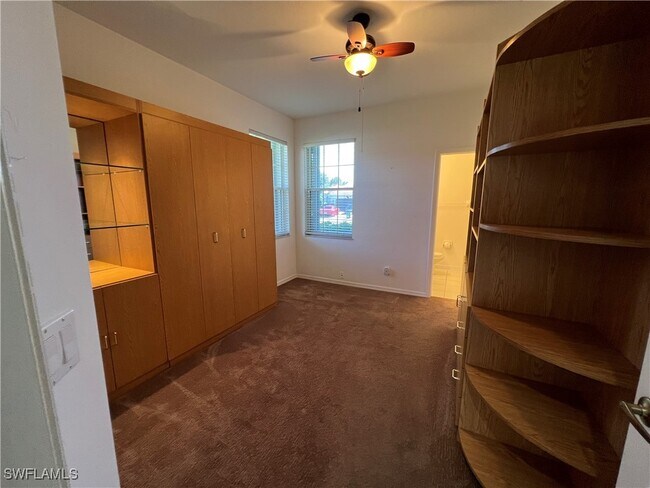 Building Photo - 2081 Crestview Way