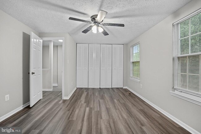 Building Photo - 10506 Lime Tree Way