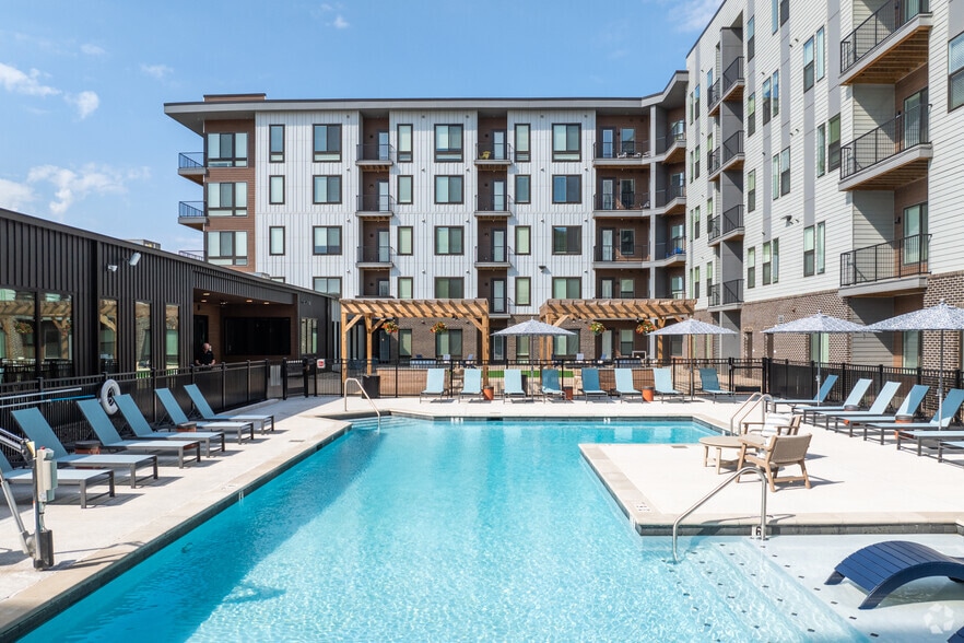 Primary Photo - The Fitzroy