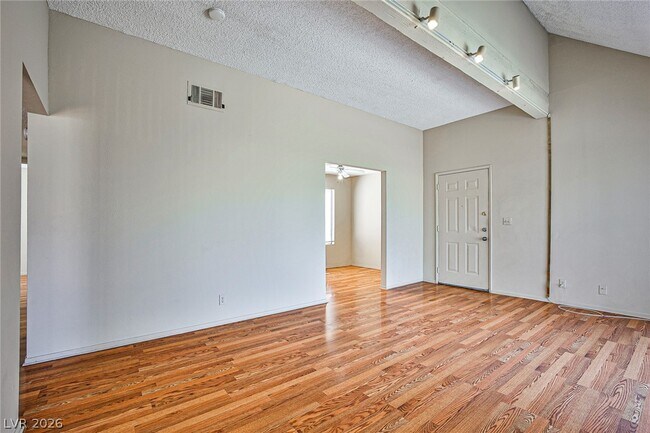 Building Photo - 4340 Gannet Cir