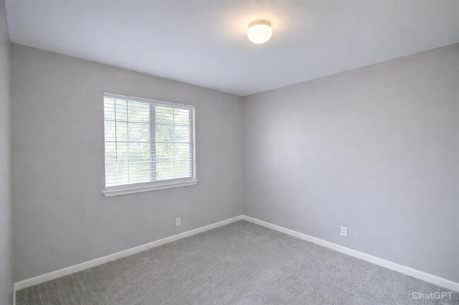 Building Photo - 13903 Randalstone Dr