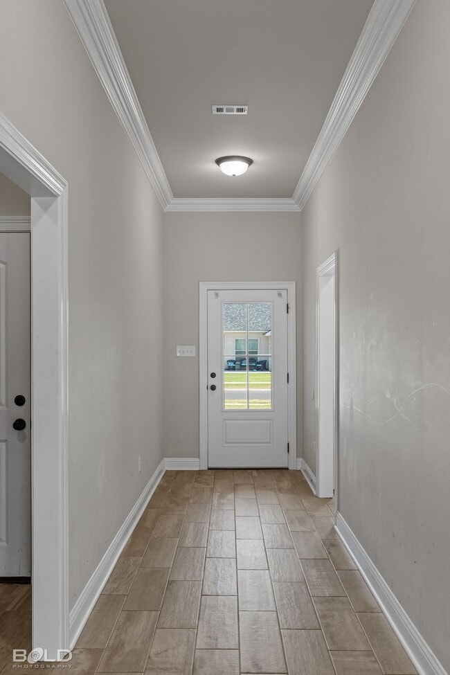 Building Photo - 126 St Edmunds Wy