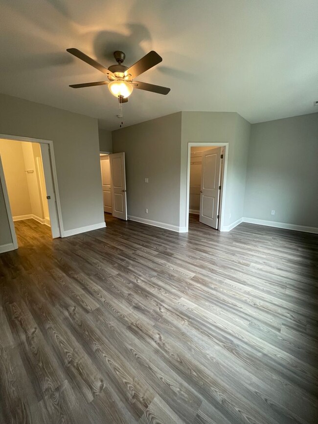 Building Photo - Newly Built 3 Bedrooms, 2.5 Baths 2-story ...