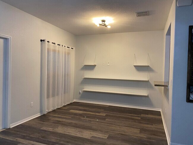 Building Photo - 342 Lake Monterey Cir