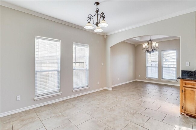 Building Photo - 5810 Aava Dr