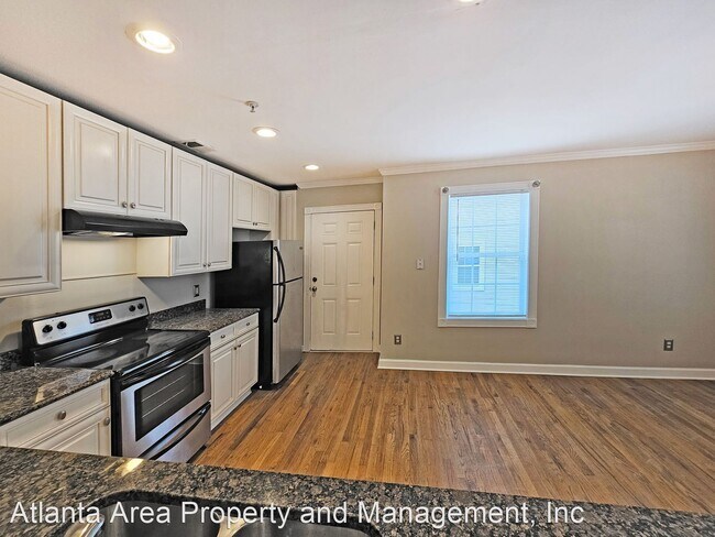 Building Photo - 4 br, 3.5 bath House - 138 Brook Cir SE