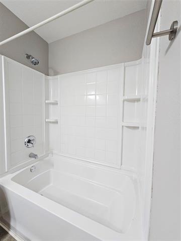 Building Photo - 10736 Traymore Dr