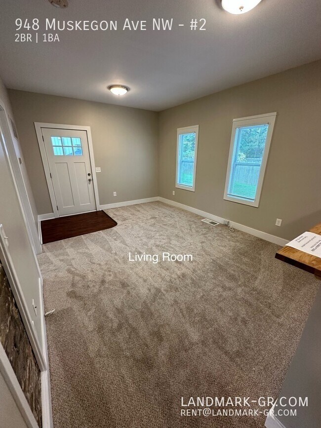 Building Photo - 948 Muskegon Ave NW