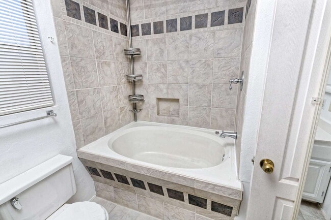 Building Photo - 2 Story Home in Rivers Edge 3 with RV Stor...