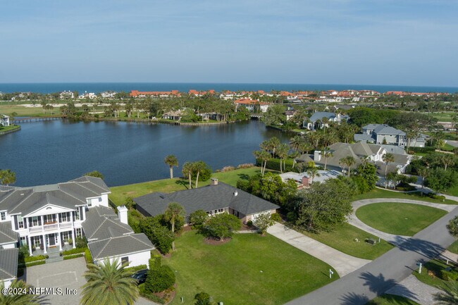 Building Photo - 185 San Juan Dr