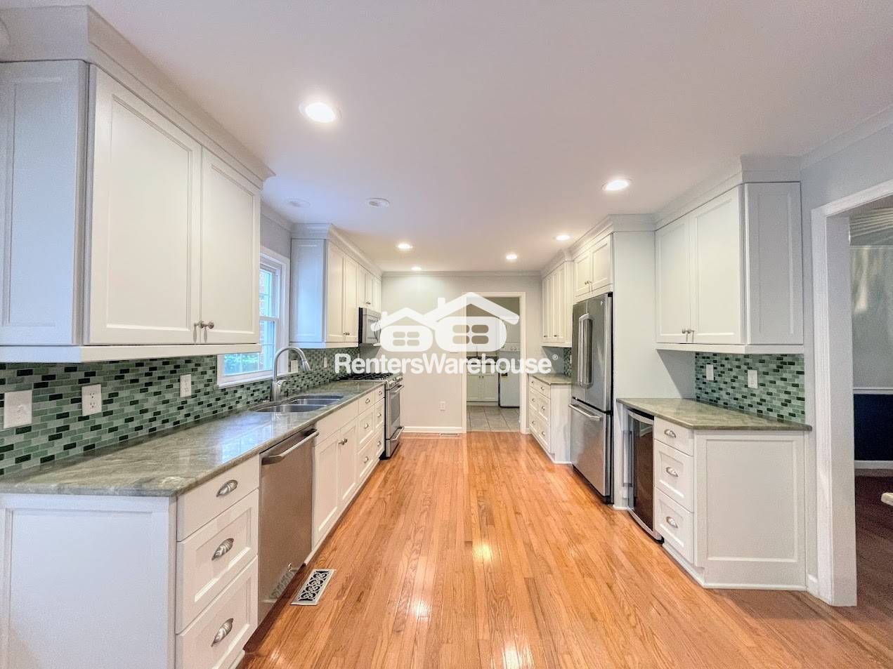 Building Photo - 509 Southfield Dr