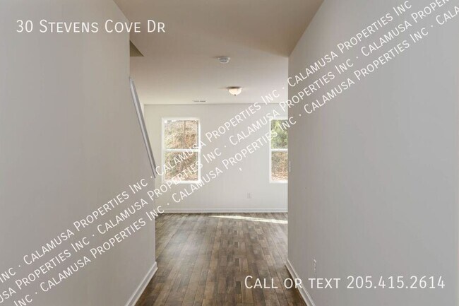 Building Photo - 30 Stevens Cv Dr