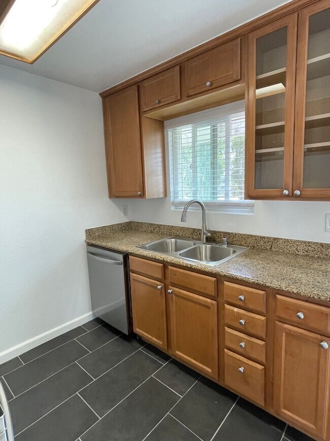 Building Photo - 6333 College Grove Way