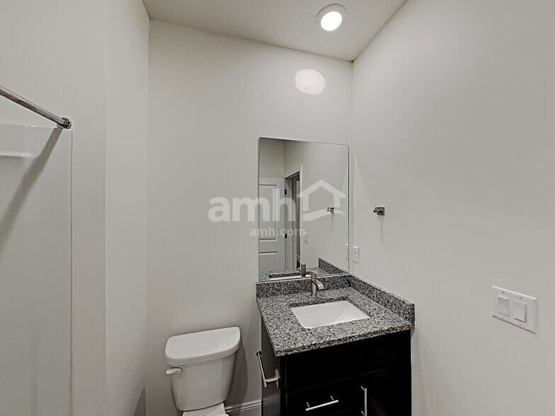 Building Photo - 2681 W 3400 S