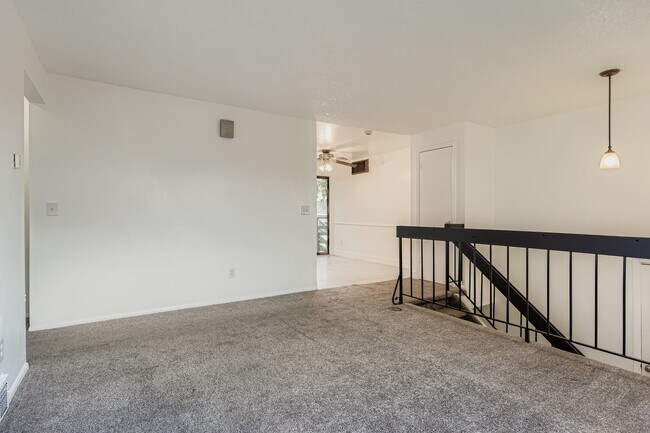 Building Photo - 4982 S Field Ct