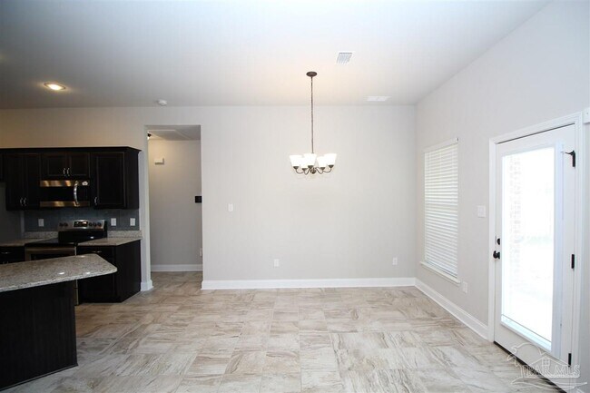 Building Photo - 8809 Bellawood Cir