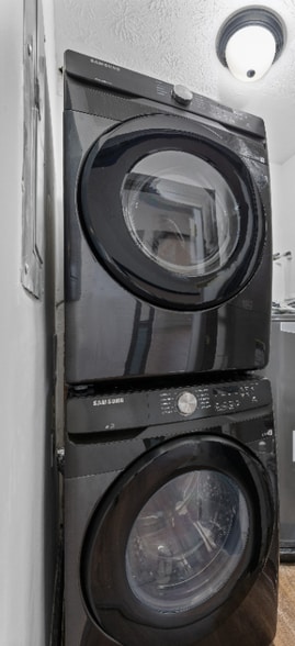 Building Photo - 216 Allison St