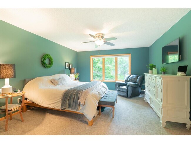 Building Photo - 14941 Camdon Hill