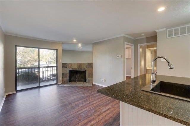 Building Photo - 8888 Tallwood