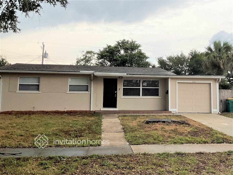 Building Photo - 608 Westchester Ave