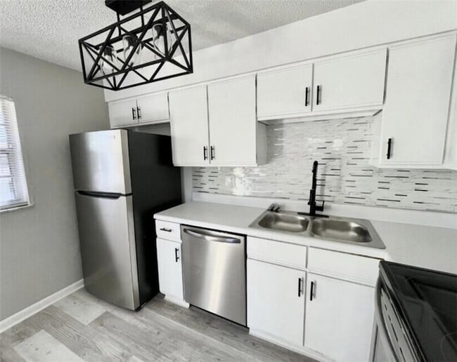 Building Photo - 1478 40th Ave