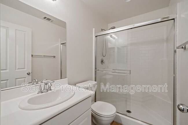 Building Photo - 29308 Abelia Ln