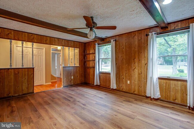 Building Photo - 3084 Eutaw Forest Dr