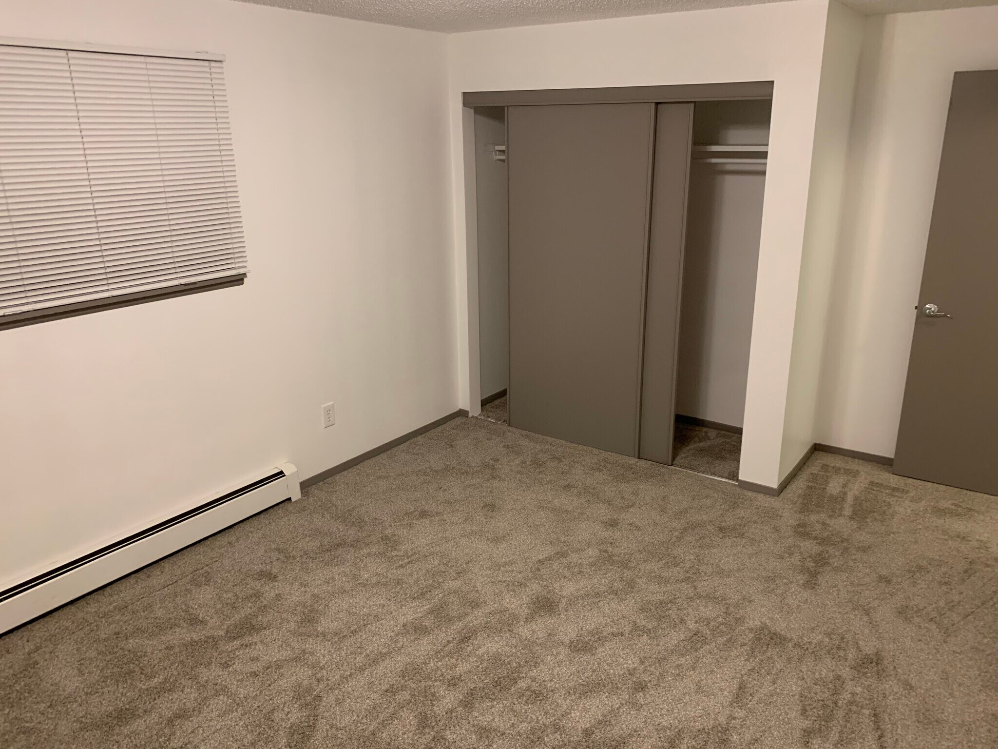 Building Photo - 3611 Butternut Dr