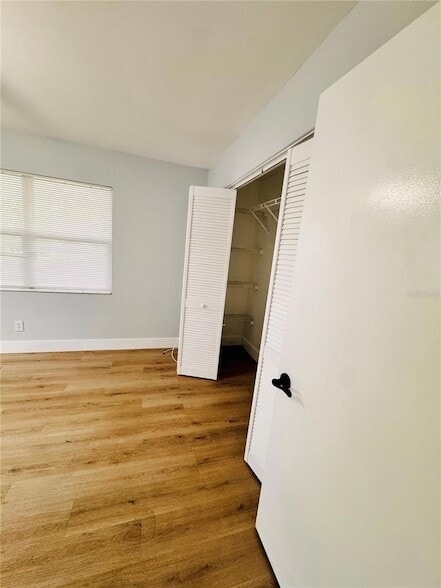 Building Photo - 2837 18th Ave N