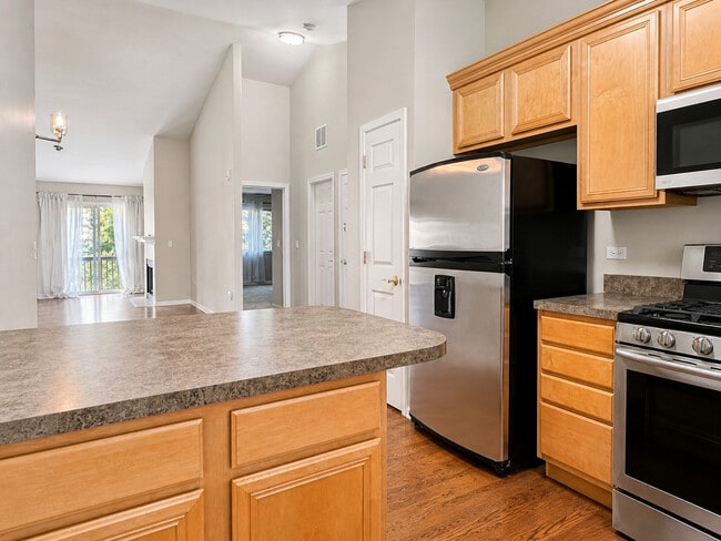 Building Photo - 3159 Saganashkee Ln