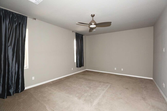 Building Photo - 4430 E Angela Dr