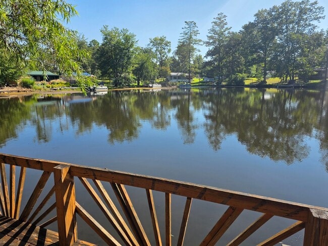Building Photo - Updated Lake House in Crossville with Private Dock, Wrap-Around Porch & Lake Access