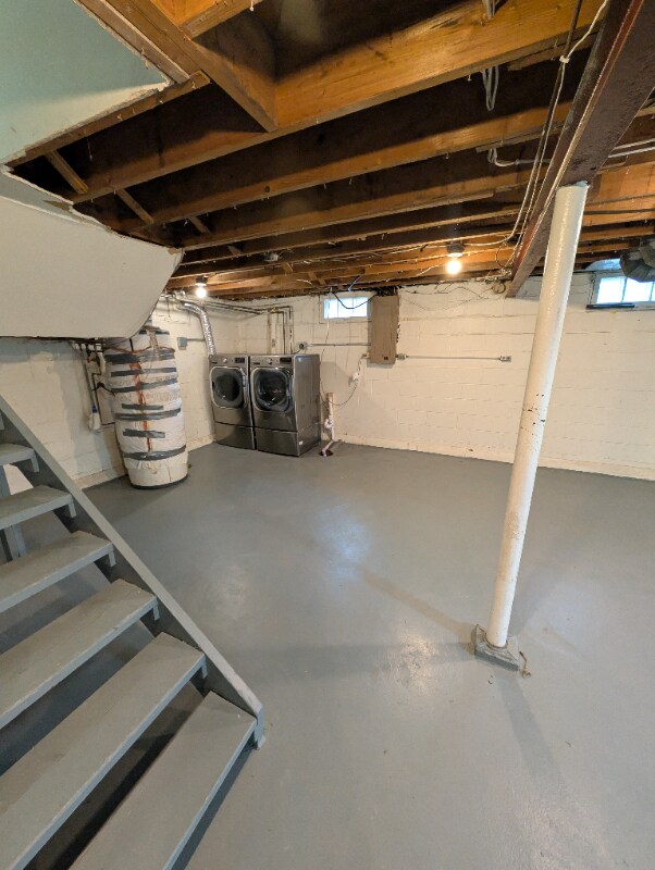 Building Photo - 1805 Ohm Ave