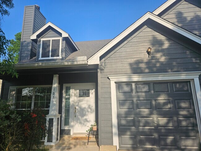 Building Photo - 105 Kathryn Cove