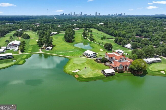 Building Photo - 1578 Lincoln Ave SE