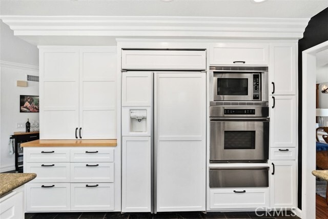 Building Photo - 25732 Weston Dr
