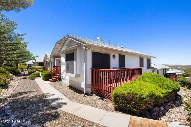 Building Photo - 3089 Peaks View Ln