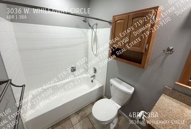 Building Photo - 3036 Whileaway Cir E