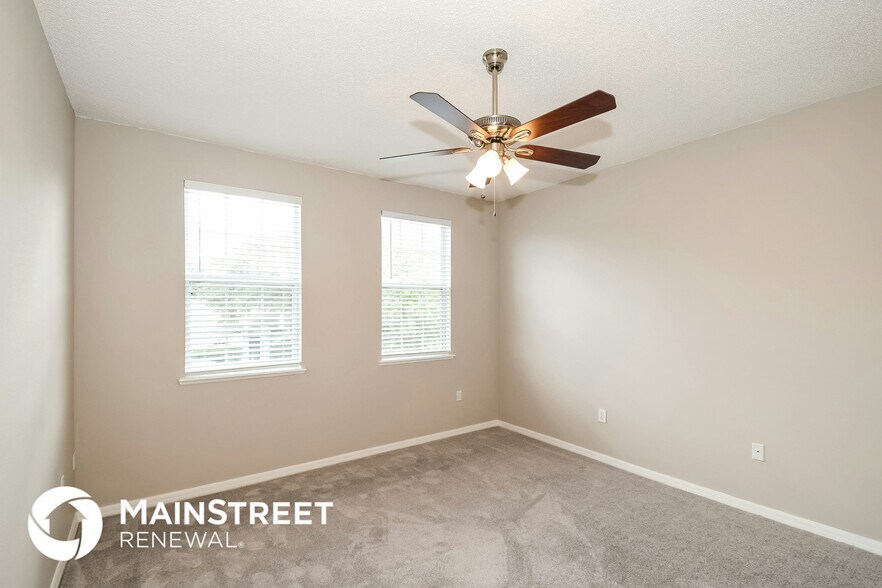 Building Photo - 12284 Hickory Forest Rd